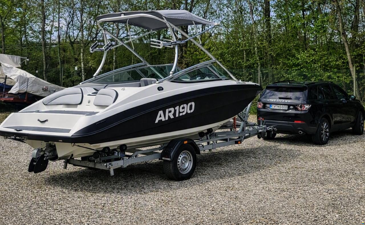 Yamaha AR190