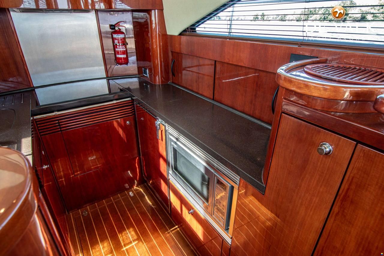 Fairline Squadron 58