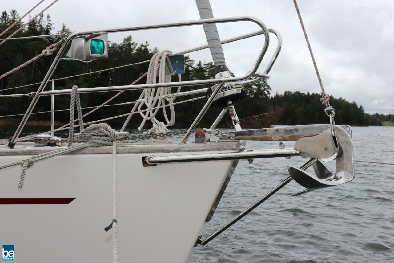 Regina 35