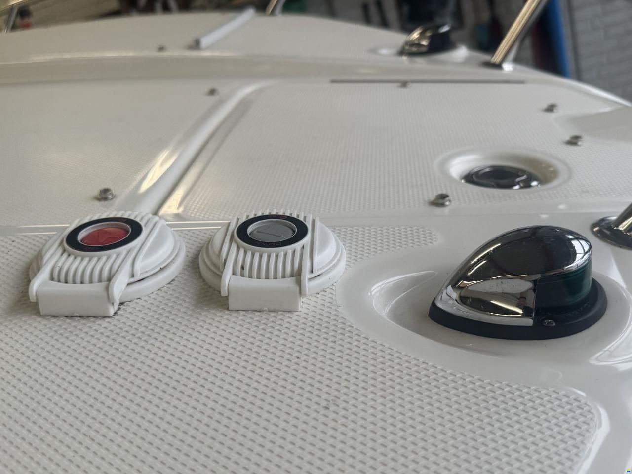 Bayliner VR6 Cuddy med 300 hk Mercruiser-EFI V8 6