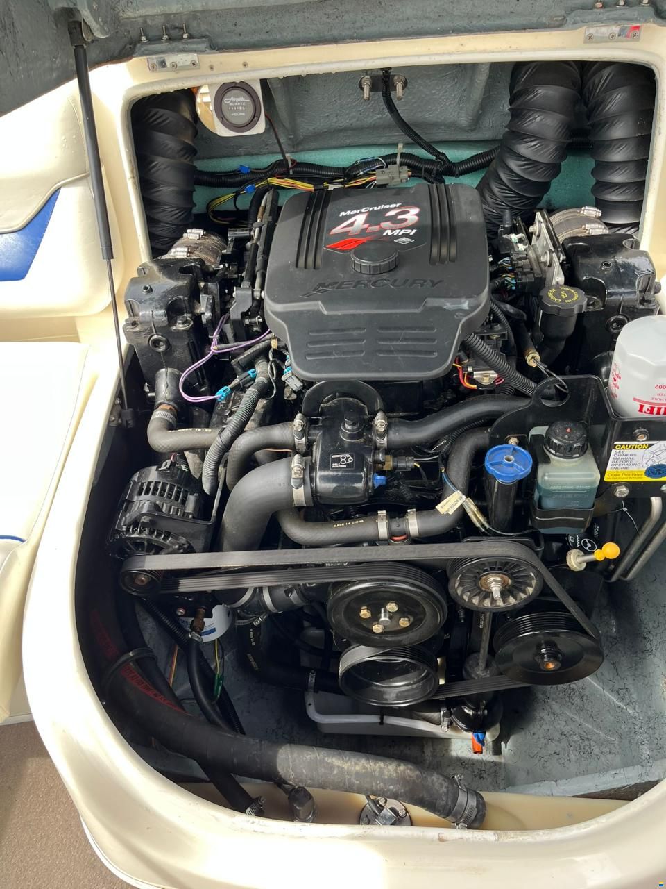 Bayliner Capri 185