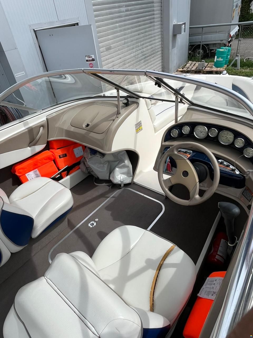 Bayliner Capri 185