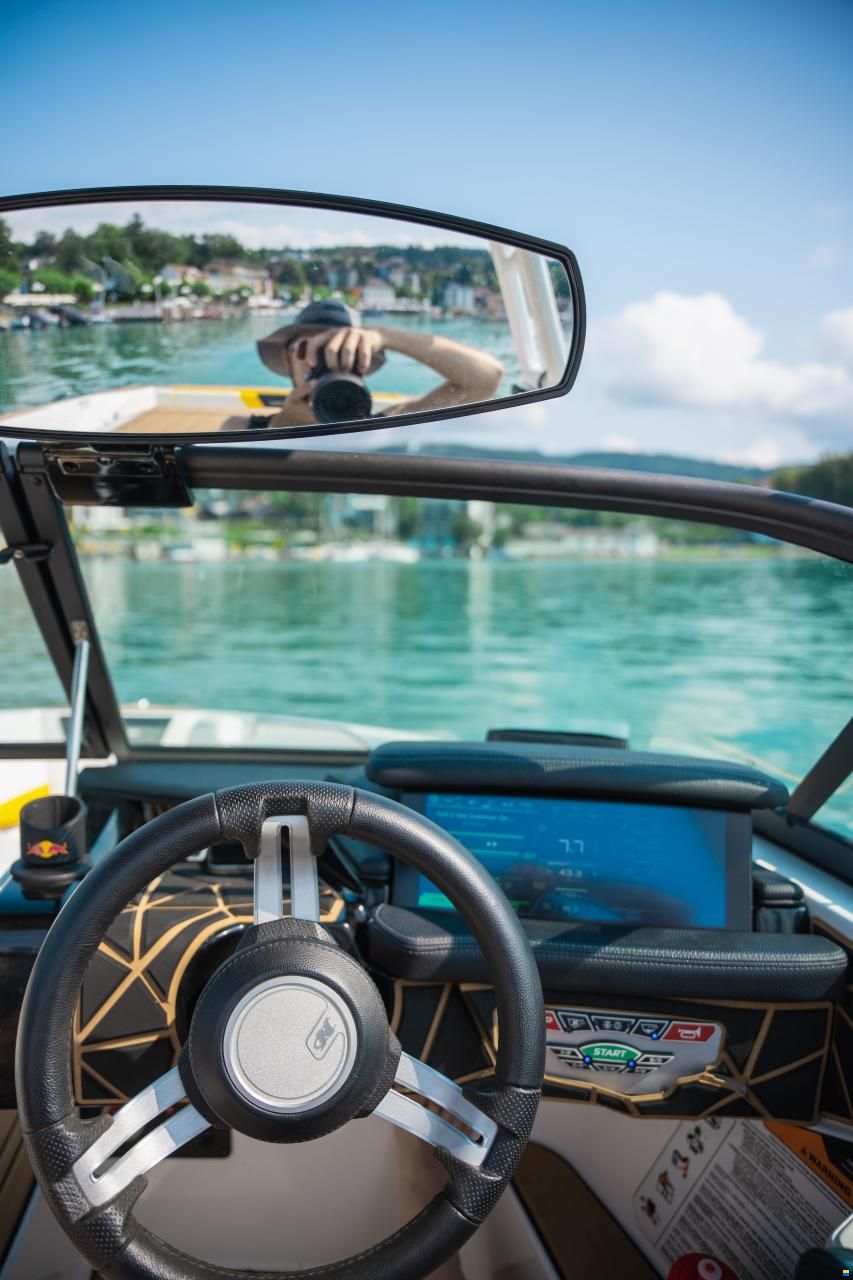 Nautique 200