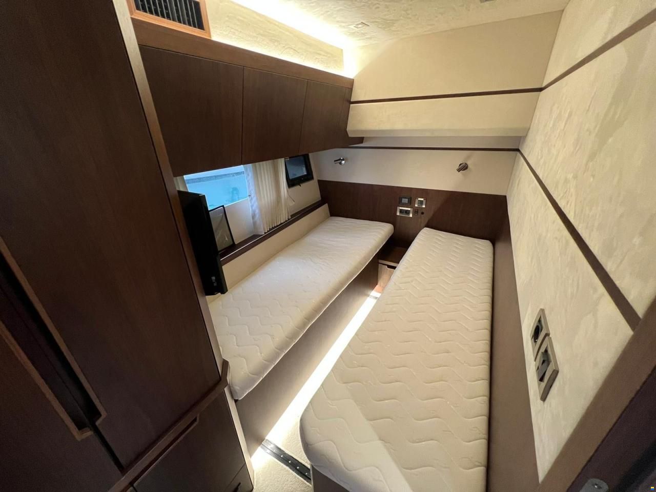 Galeon 460 Fly