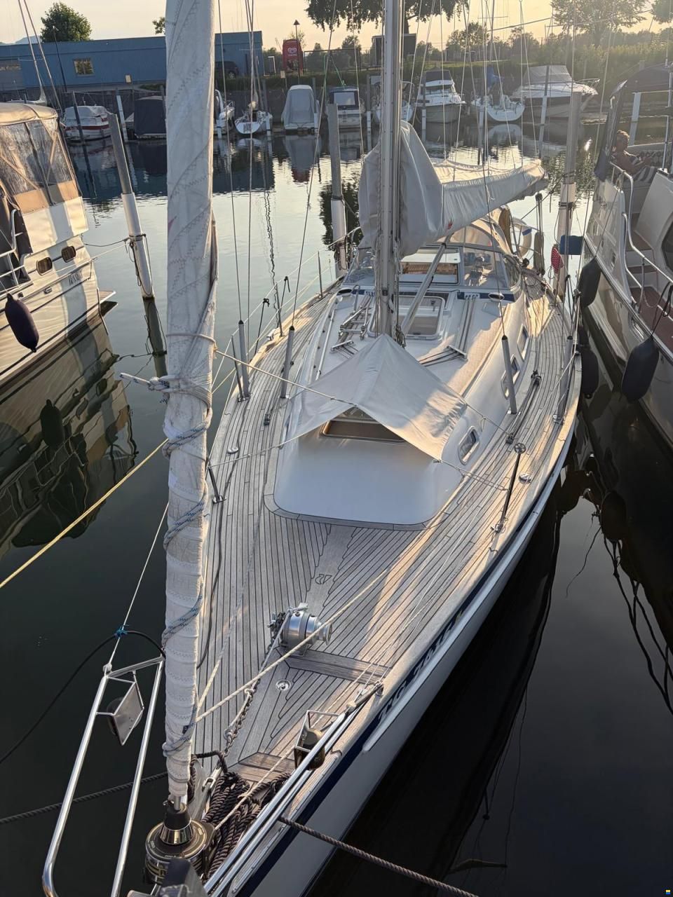 Hallberg-Rassy 342