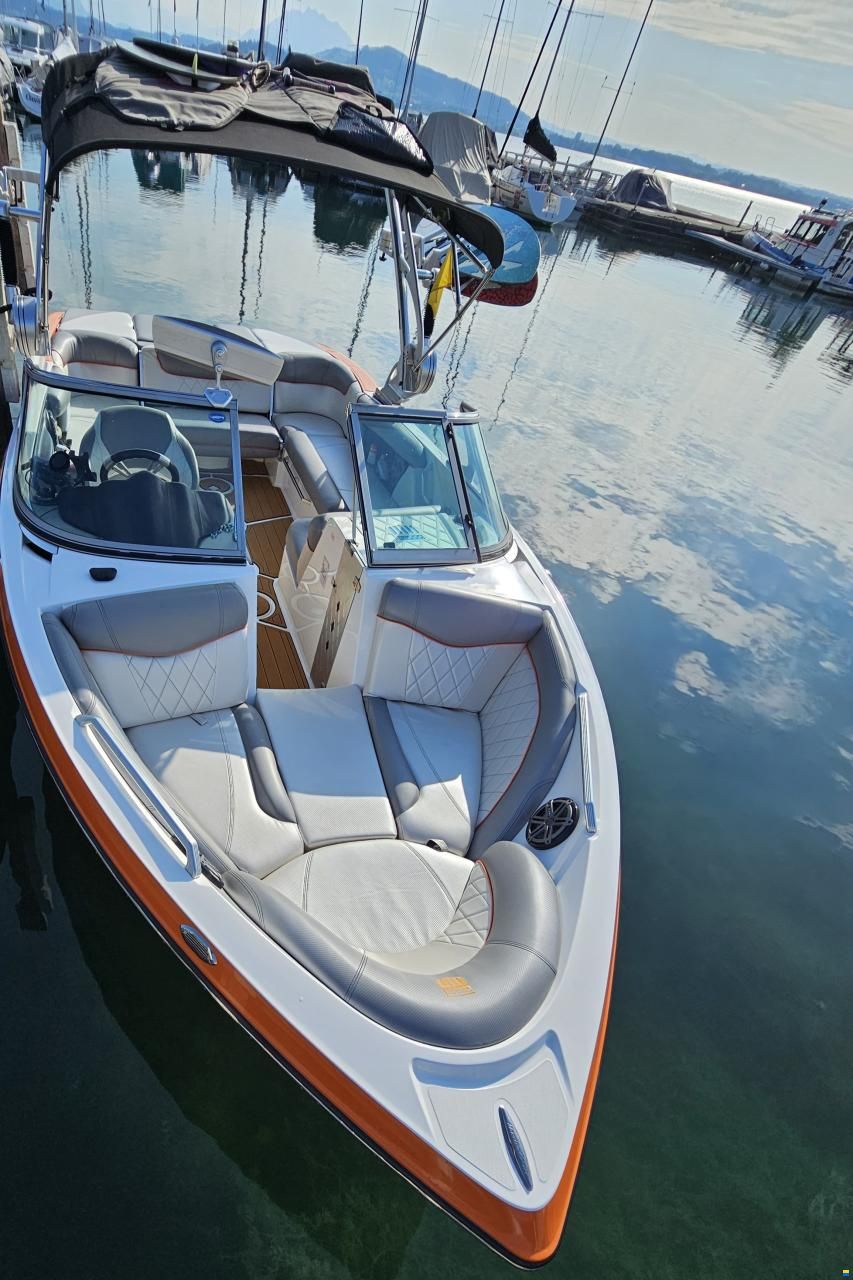 Mastercraft X10