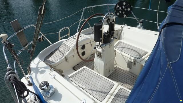 Bavaria 350 Lagoon