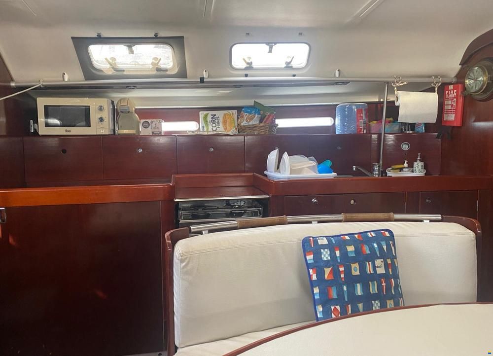 Beneteau First 45F5 (Bruce Farr)