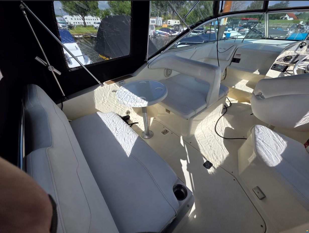 Sea Ray 255 Sundancer