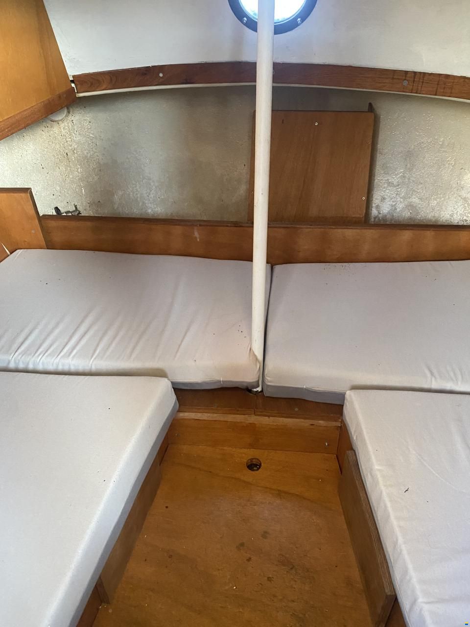 Motorsailer