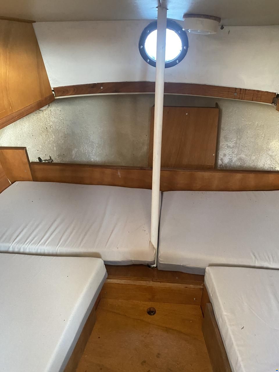 Motorsailer