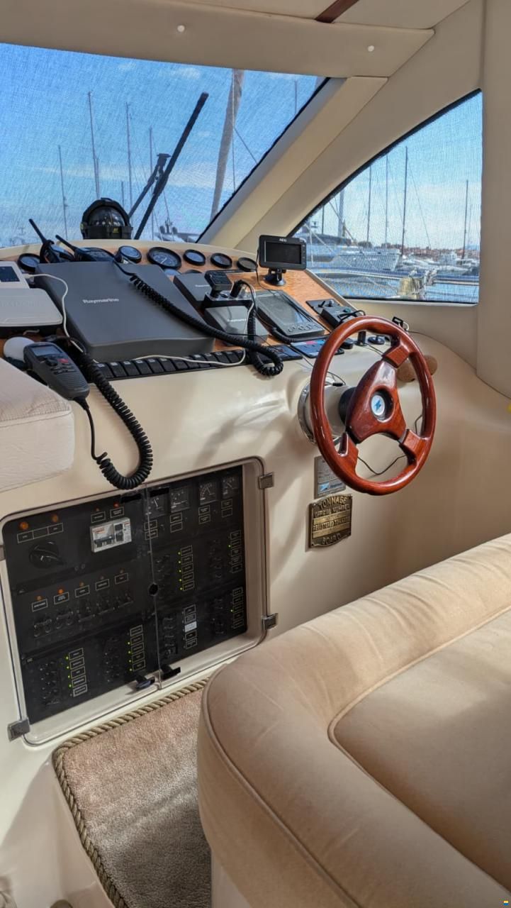 Rodman 38 Fly