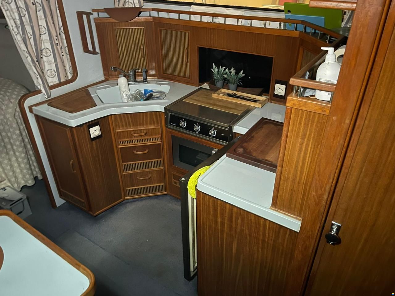 Sea Ray 340 Sundancer