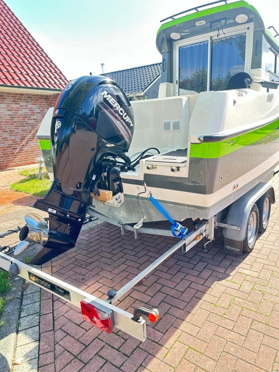 Quicksilver 675 Pilothouse Explorer