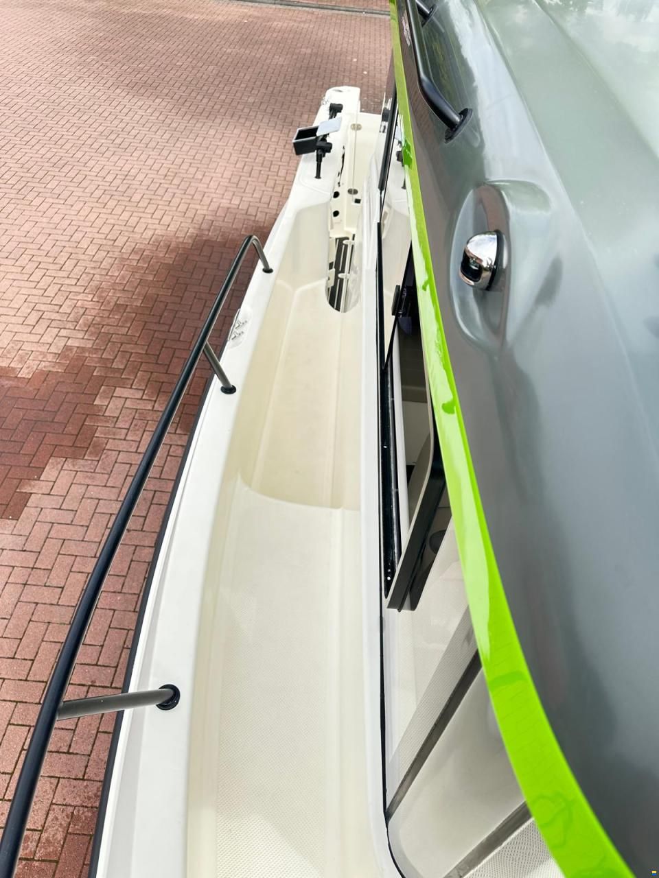 Quicksilver 675 Pilothouse Explorer