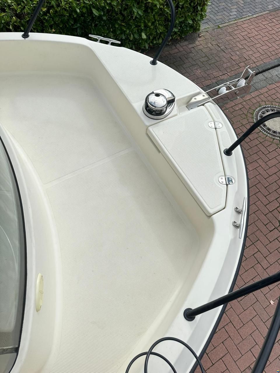 Quicksilver 675 Pilothouse Explorer
