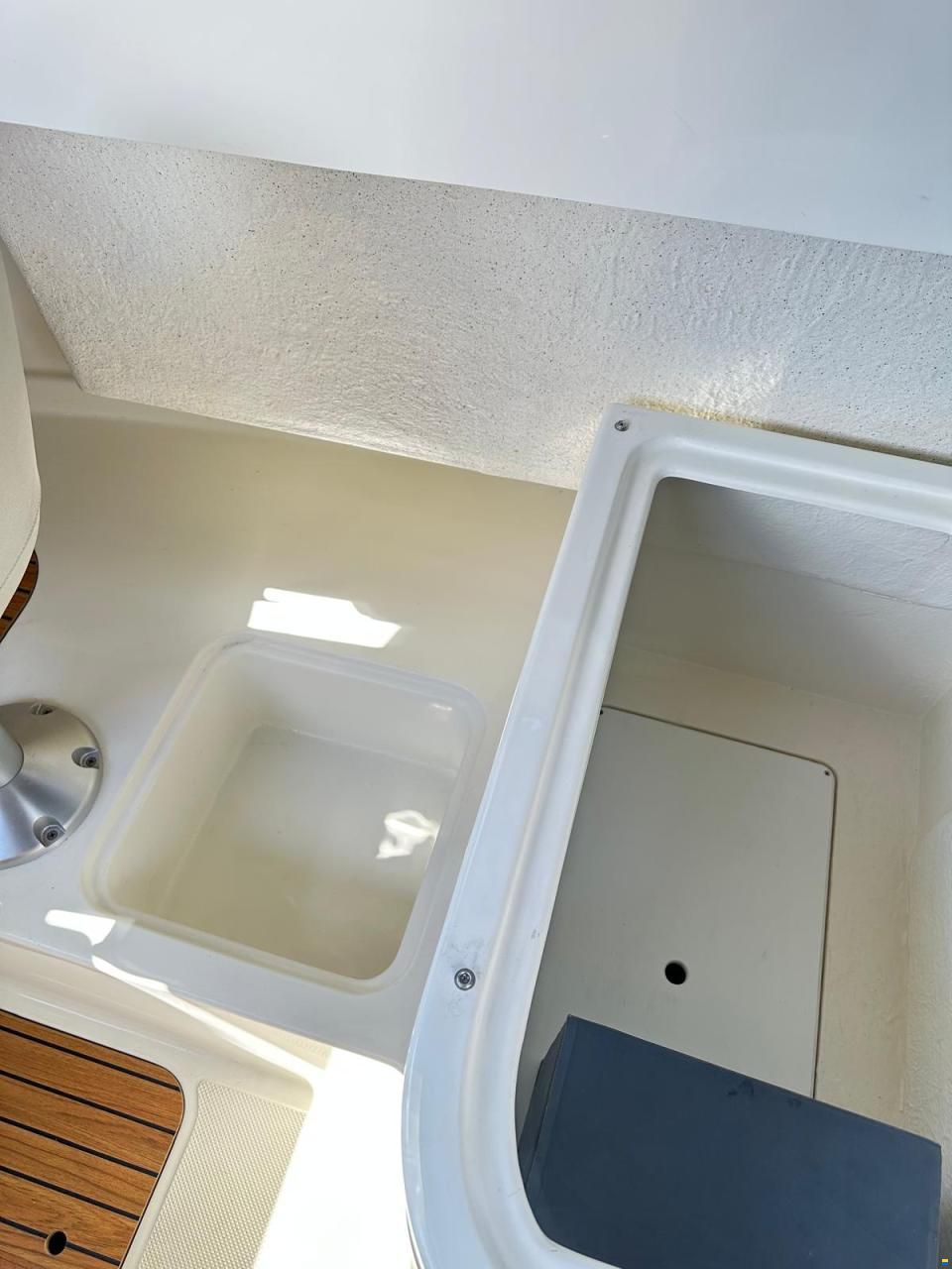 Quicksilver 675 Pilothouse Explorer