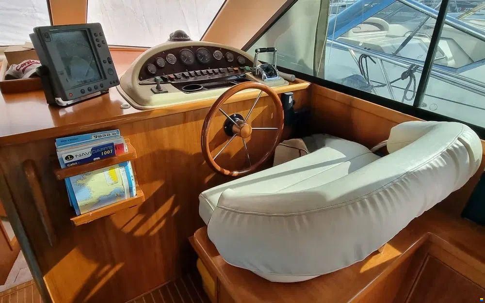Riviera 40