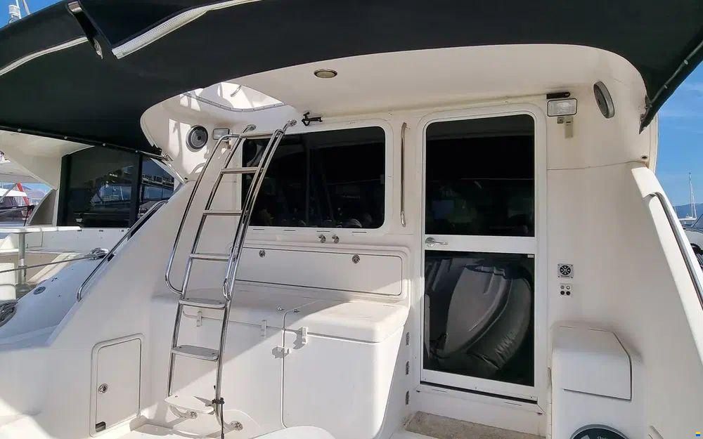 Riviera 40