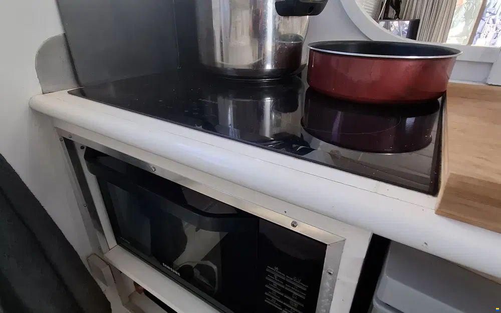 Guy Couach 1401
