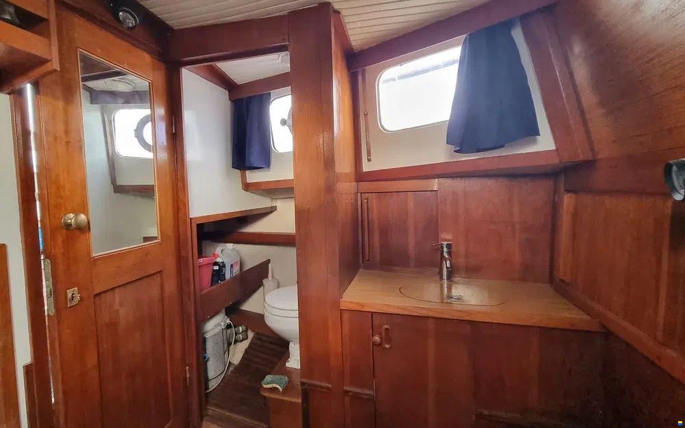 Siltala Yachts Nauticat 33