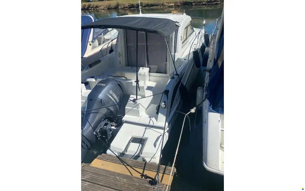 Beneteau Antares 8