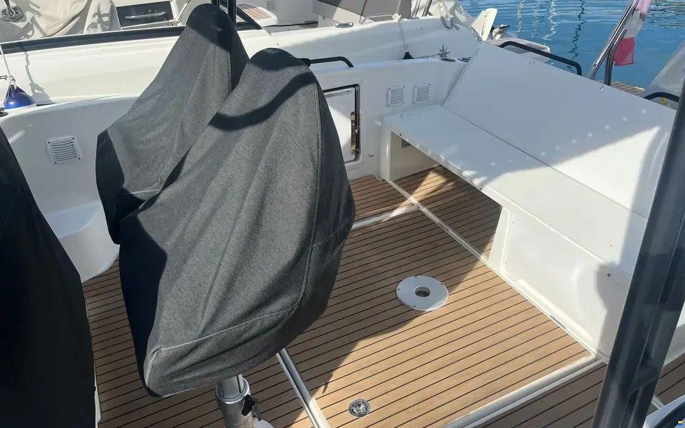 Beneteau Flyer 8
