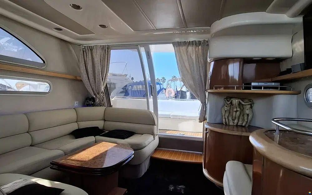 Sealine 360