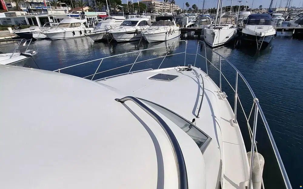 Sealine 360