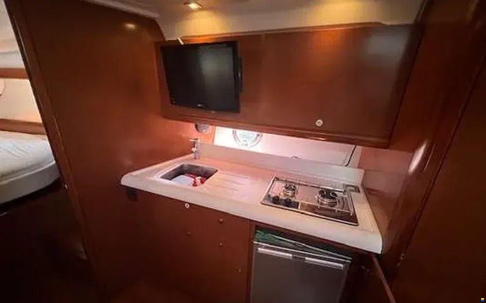 Beneteau Grand Turismo GT 38