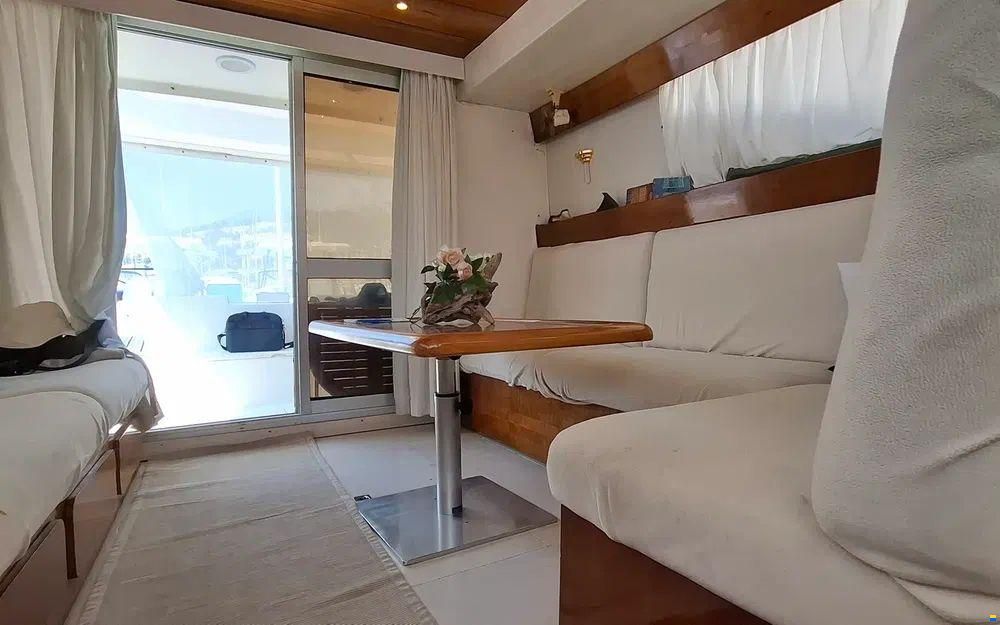 Azimut 35 Fly