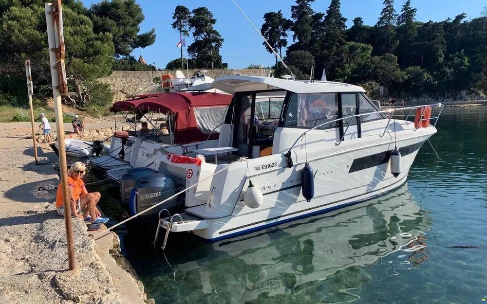 Jeanneau Merry Fisher 855