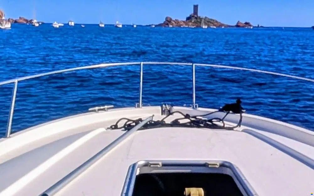 Jeanneau Leader 805