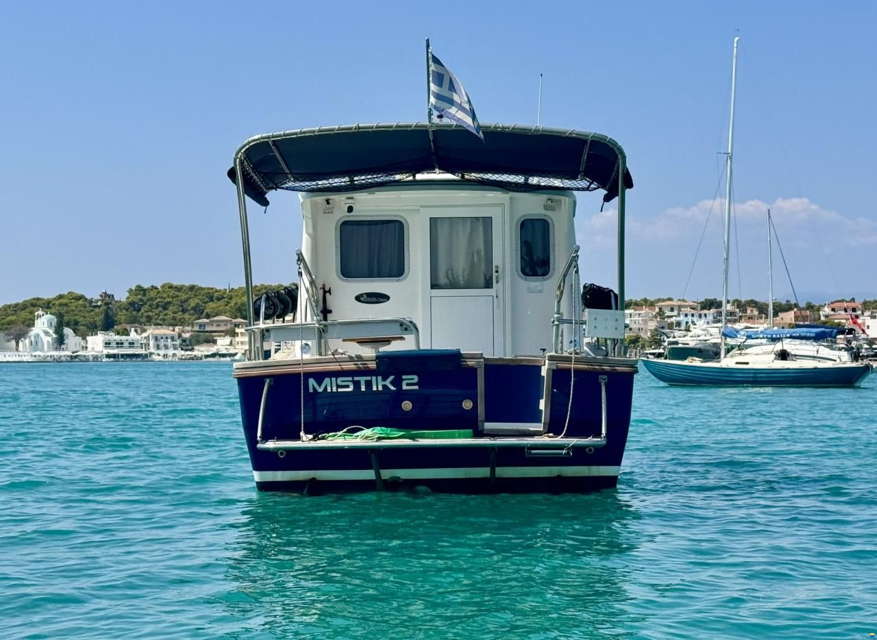 Saronic 880V Cruiser