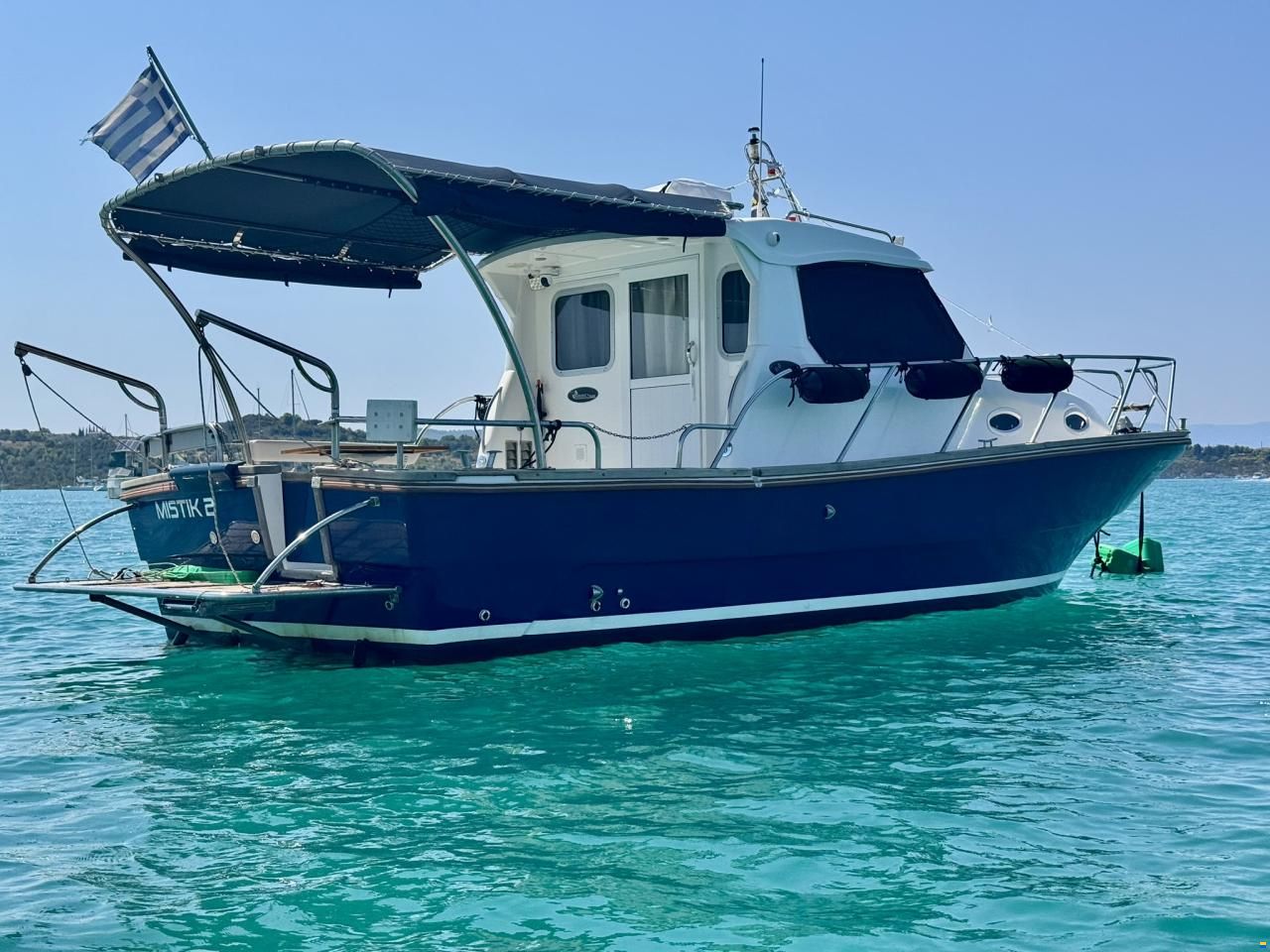 Saronic 880V Cruiser