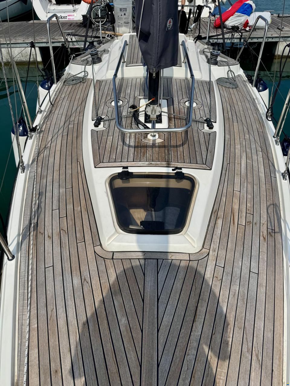 Bavaria 707