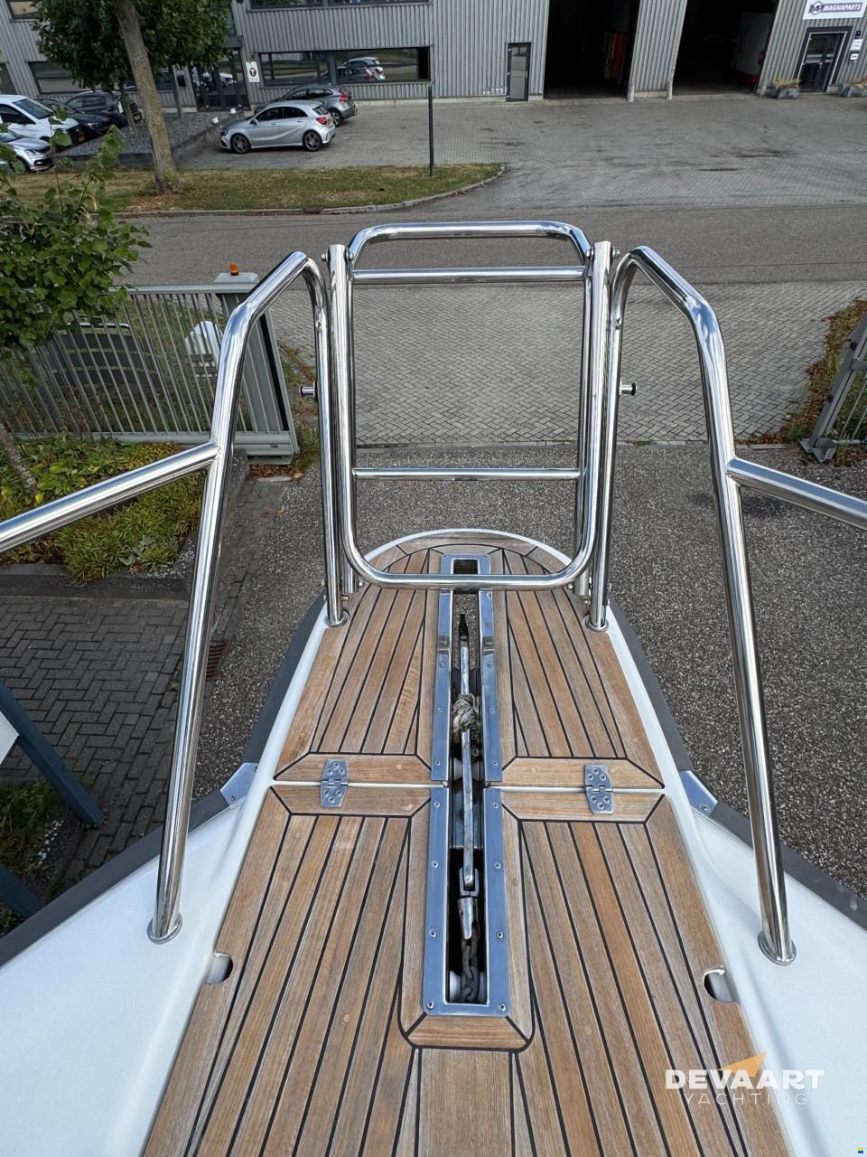 Nimbus 42 Nova