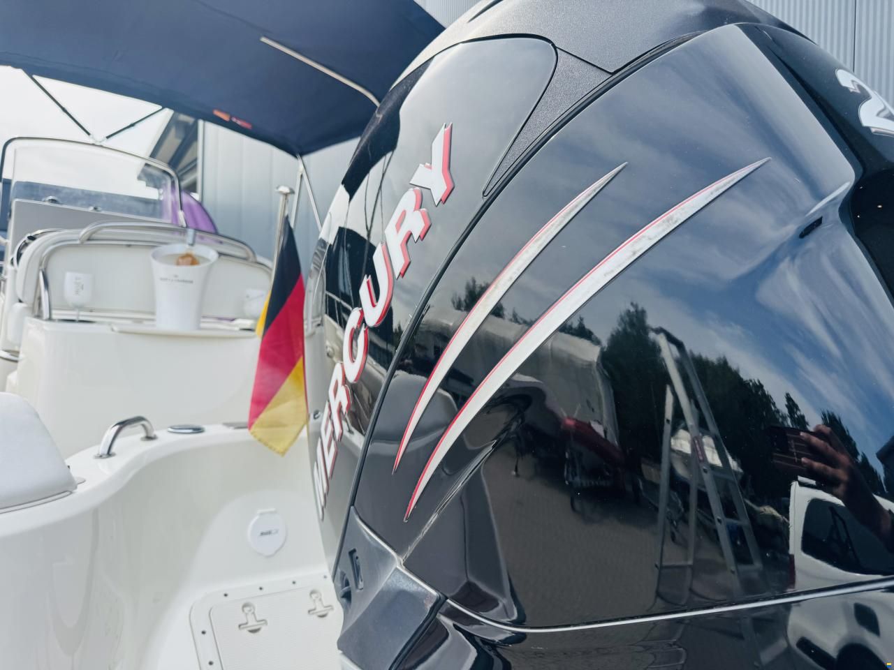 Boston Whaler 21 Outrage