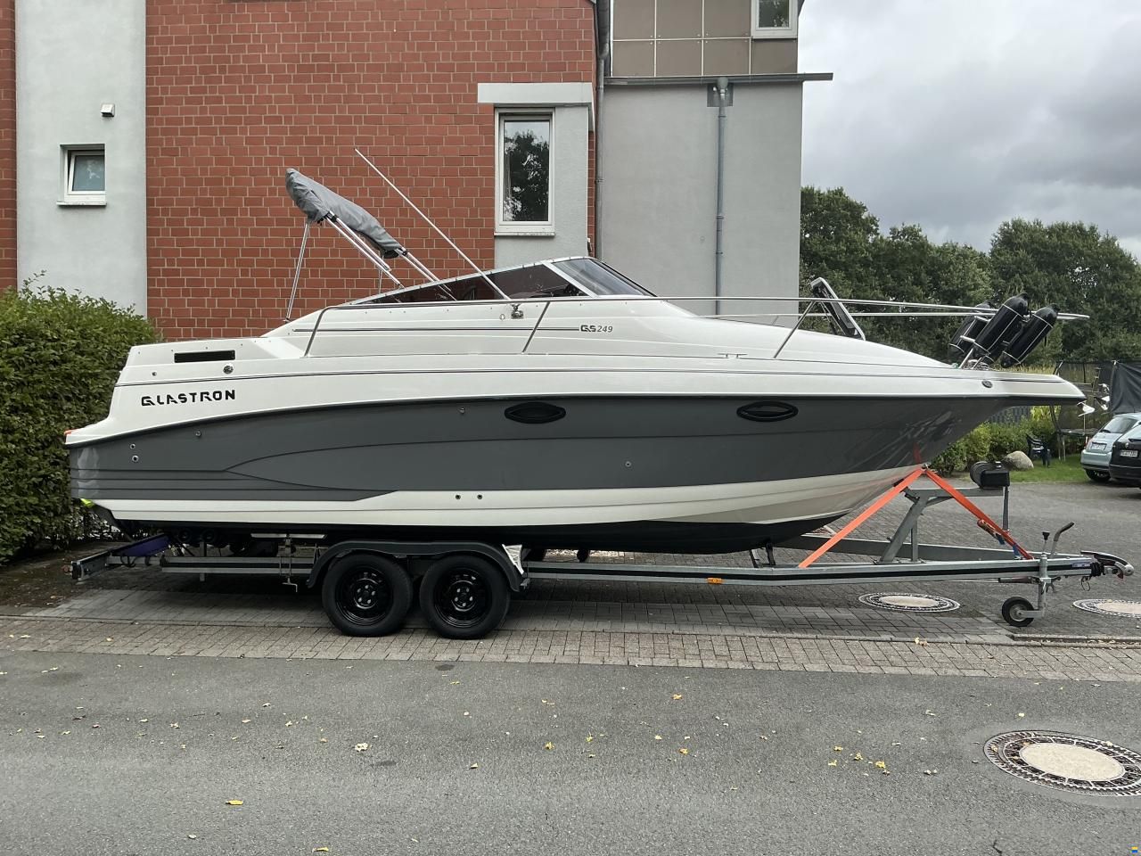 Glastron GS 249
