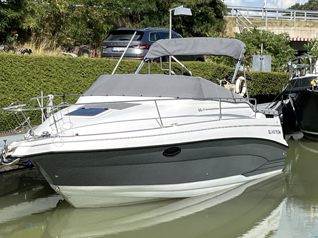 Glastron GS 249