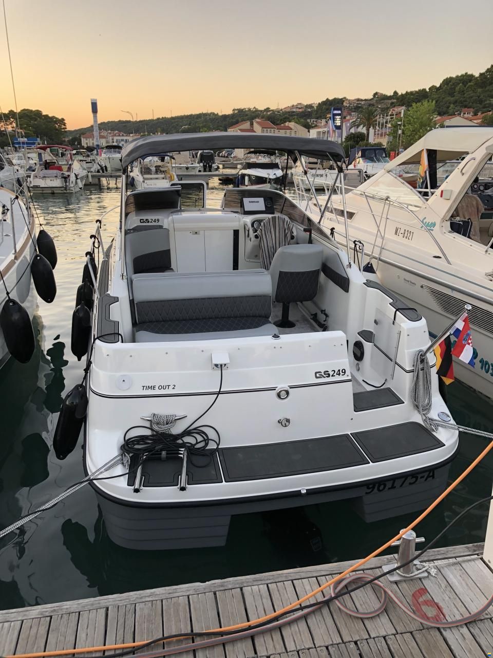 Glastron GS 249