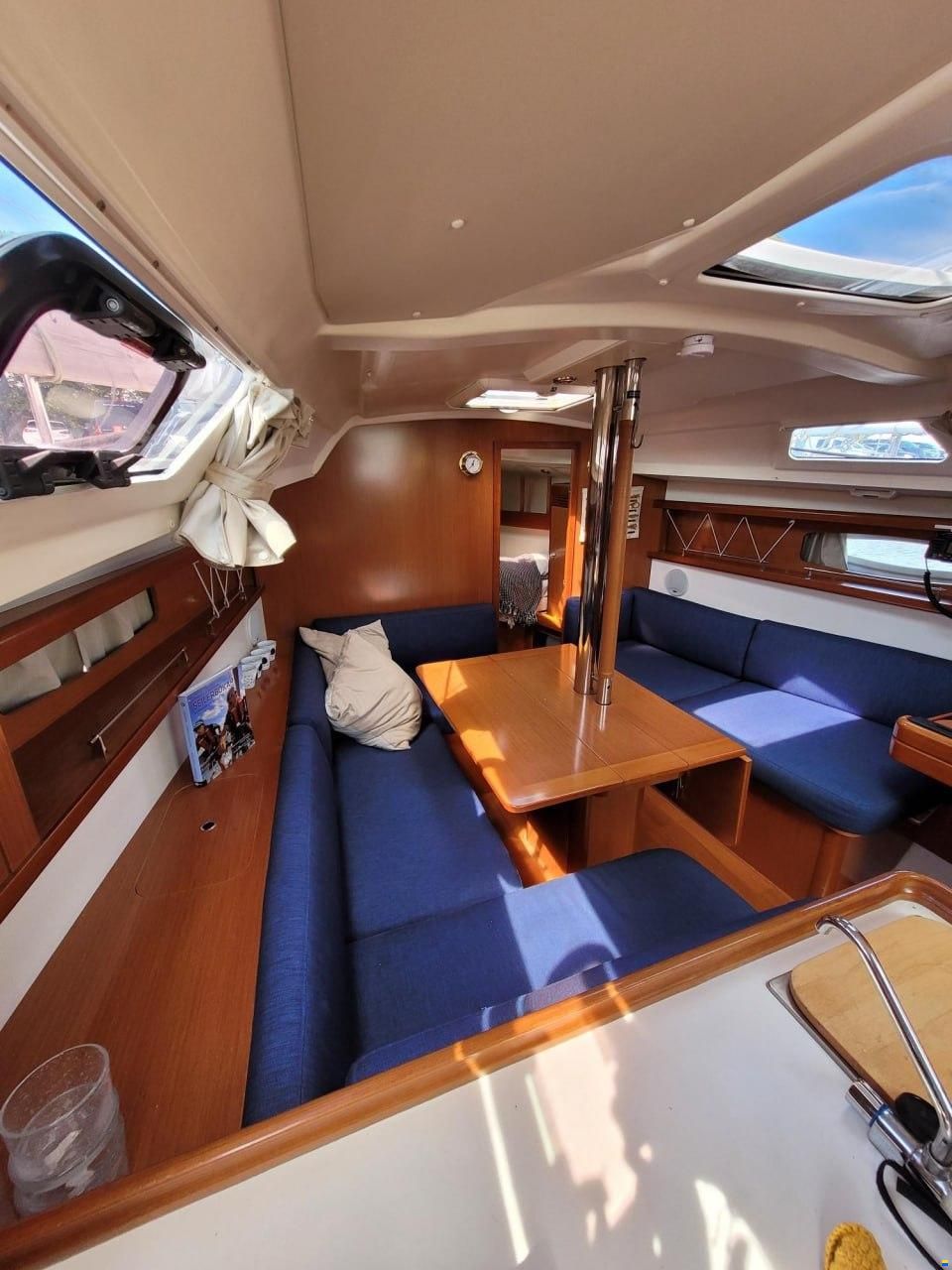 Beneteau Oceanis 34