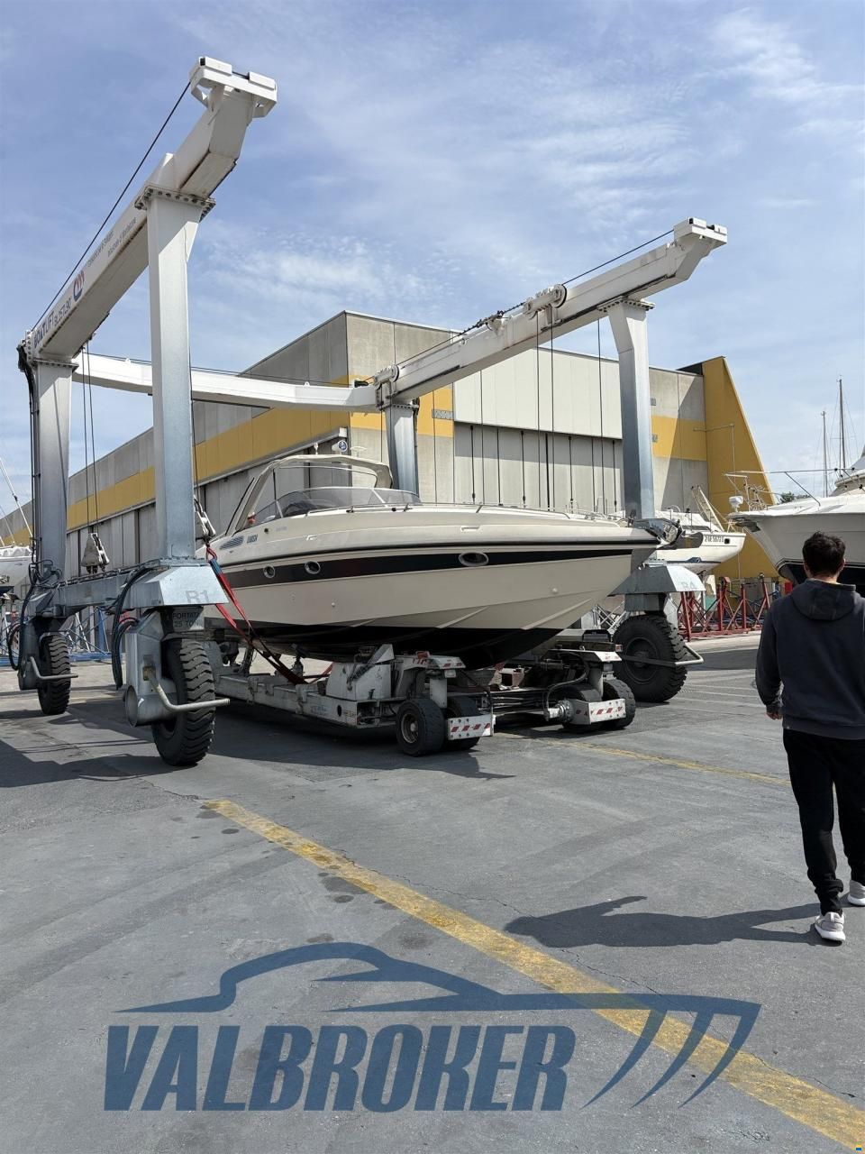 Mostes 32.9 OFFSHORE