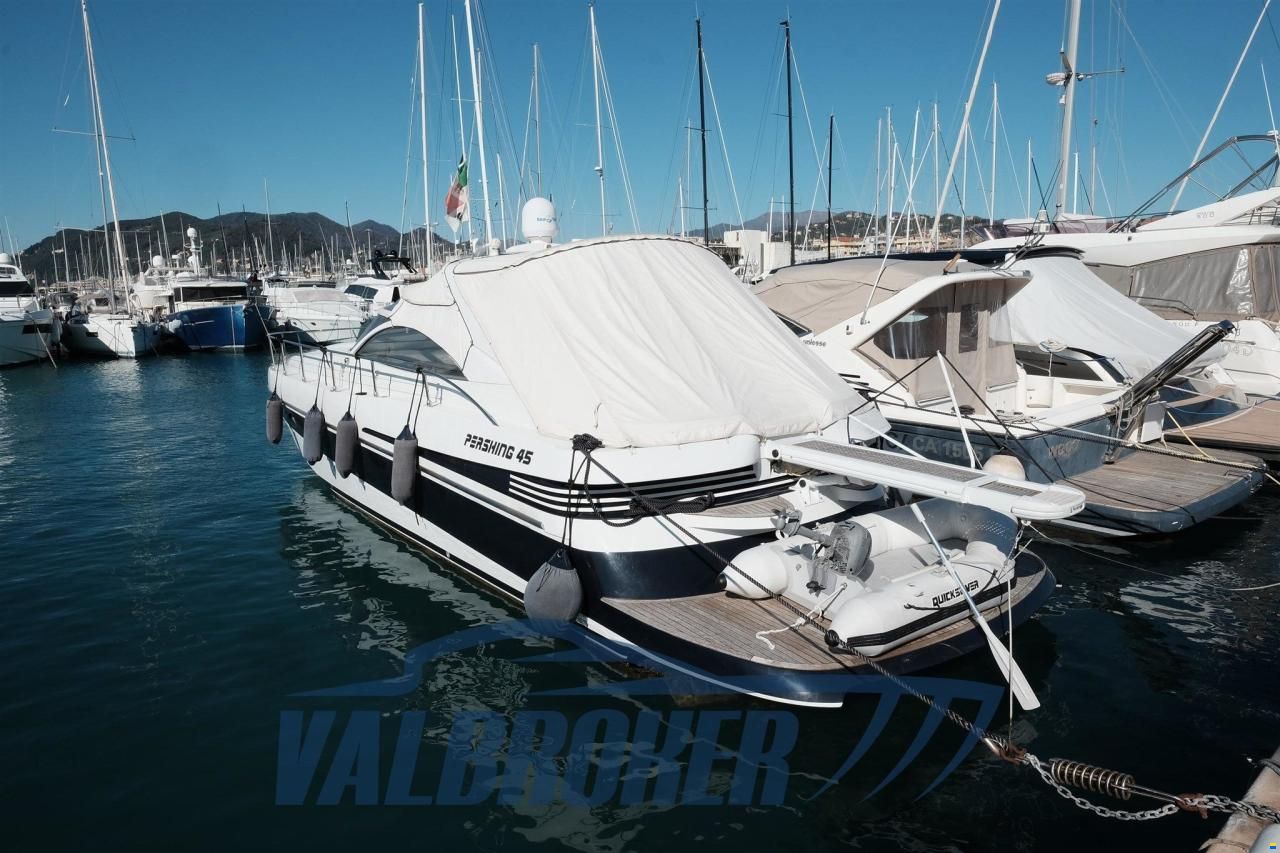 Pershing 45