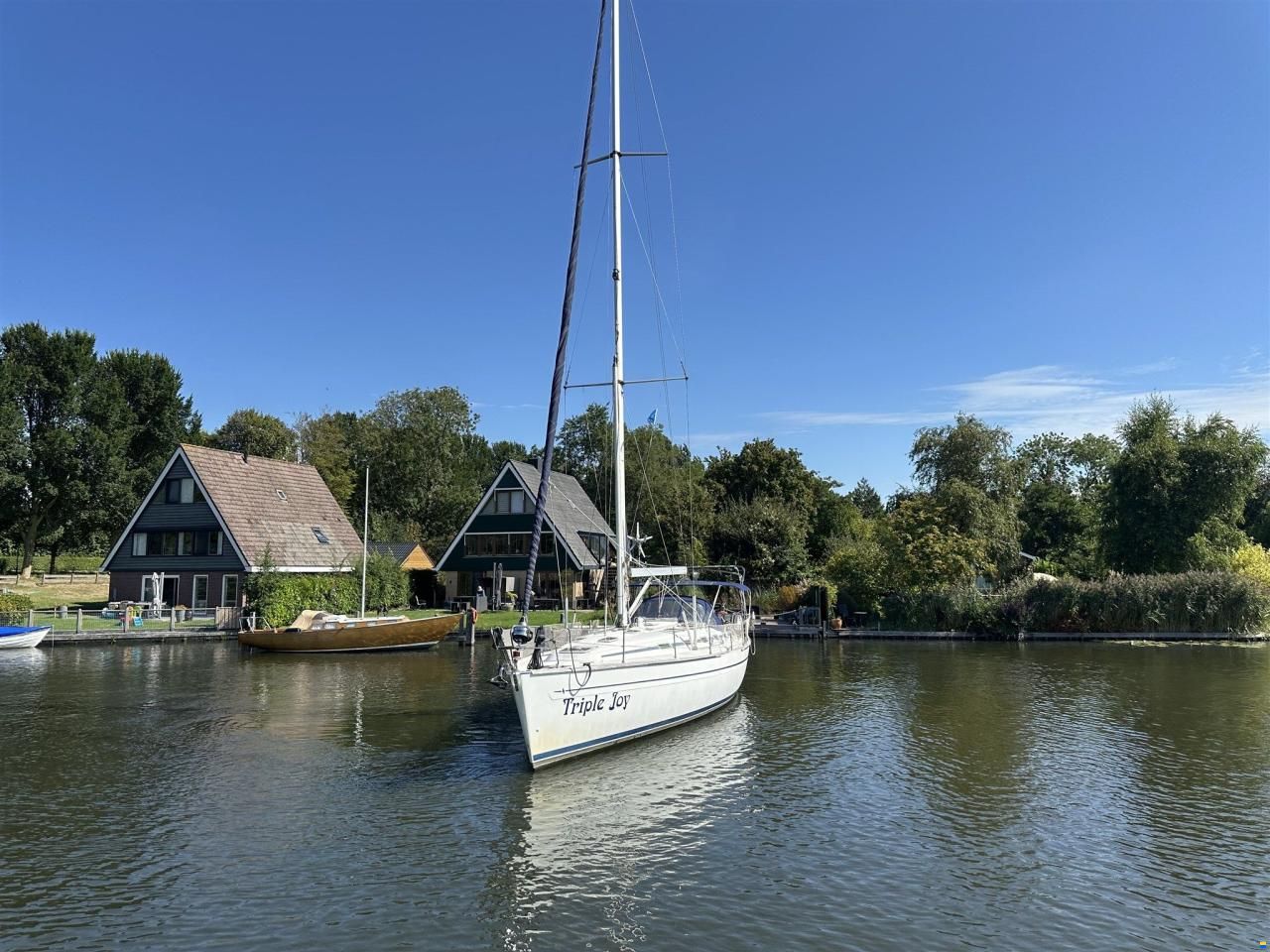 Bavaria 49