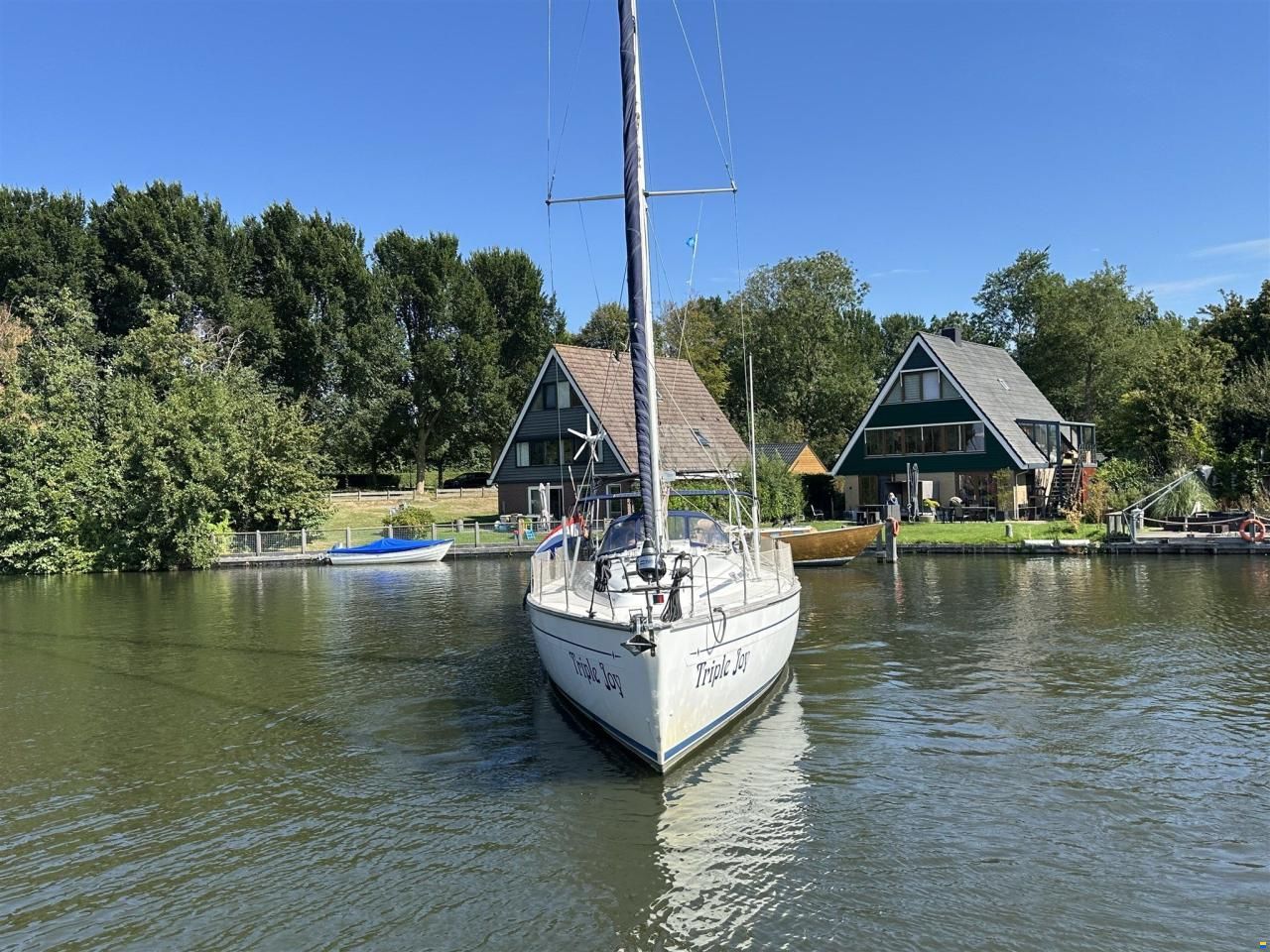 Bavaria 49