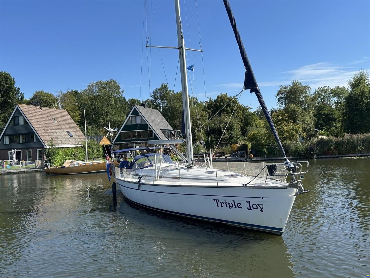 Bavaria 49