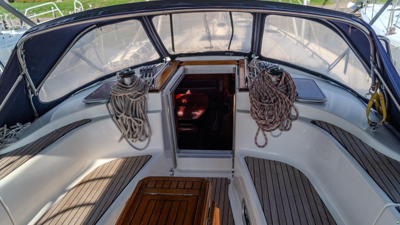 Bavaria 49
