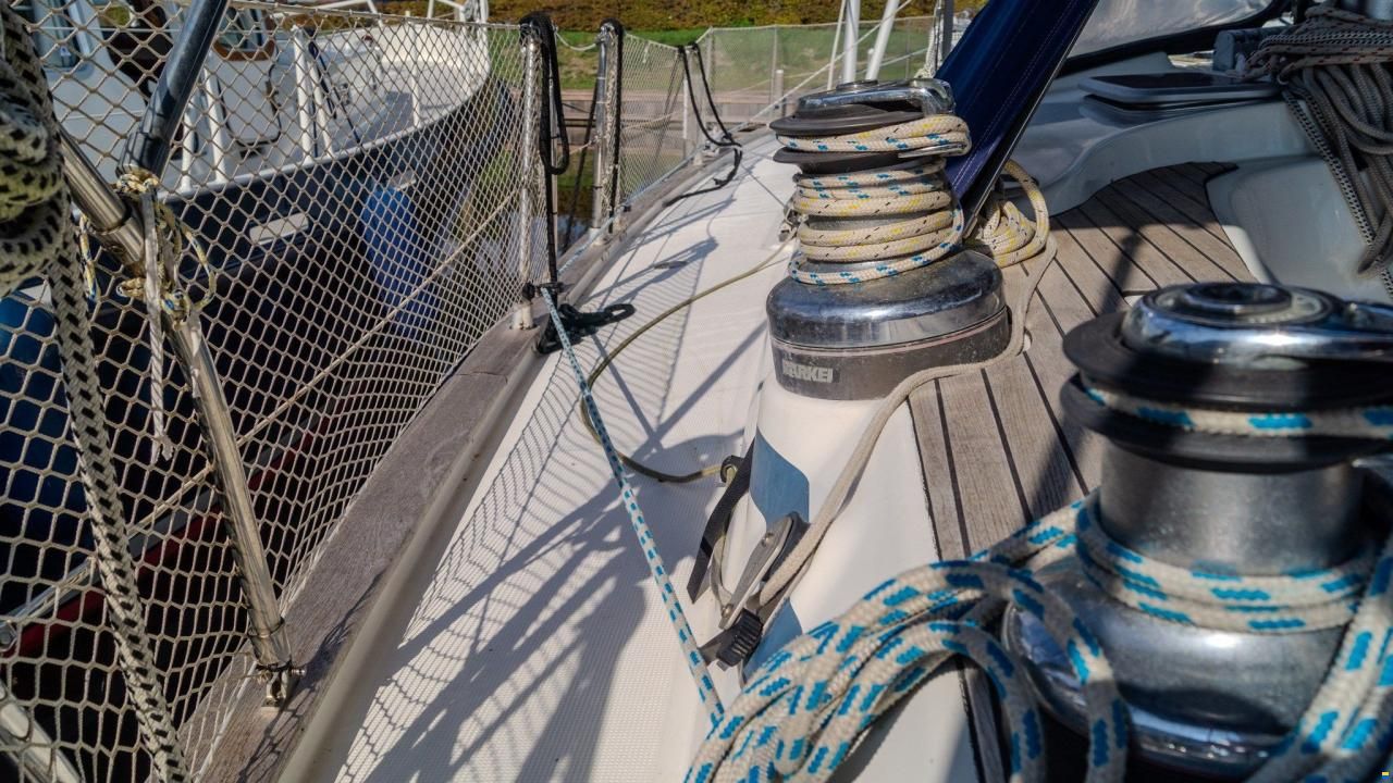 Bavaria 49