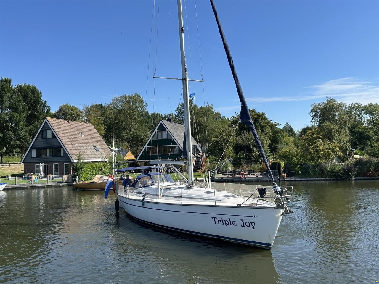 Bavaria 49